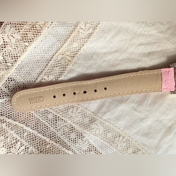 Vintage ELEMENTS Silver Pink Easy To Read Watch Accessories Kids Jewelry - Picture 6 of 8
